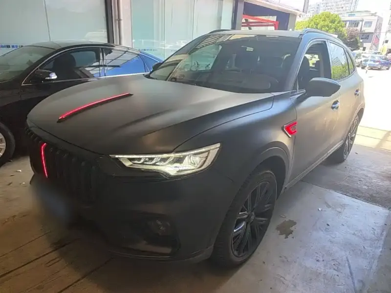 Hongqi HS5