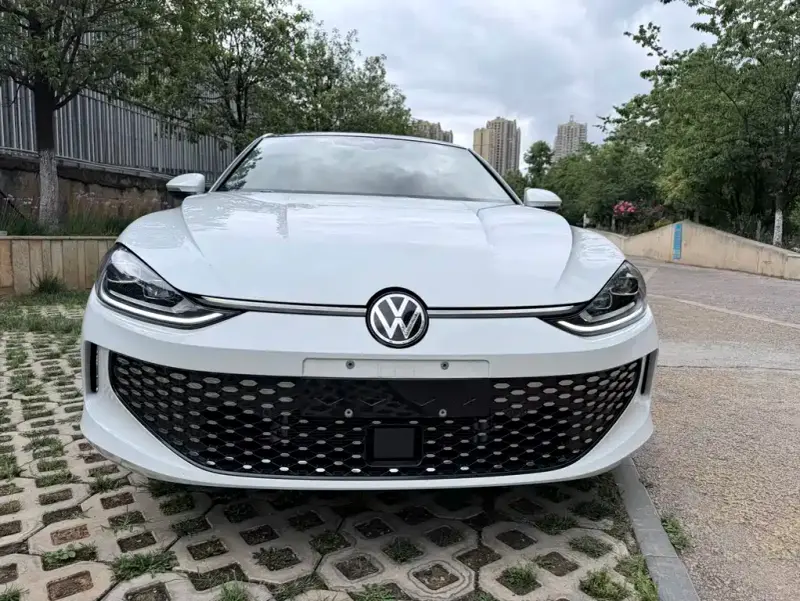Volkswagen Lamando