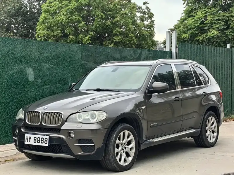 BMW X5 (Import)
