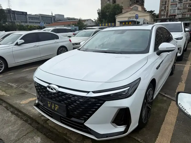 Chery Arrizo 8
