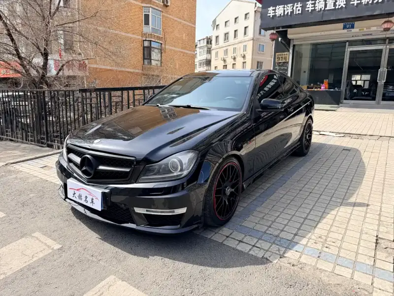 Mercedes-Benz C-Class