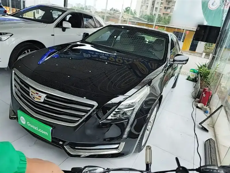Cadillac CT6
