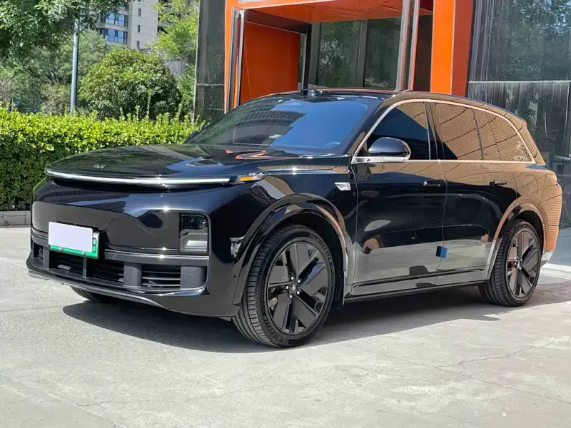 Li Auto L8