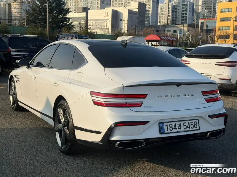 Genesis G80