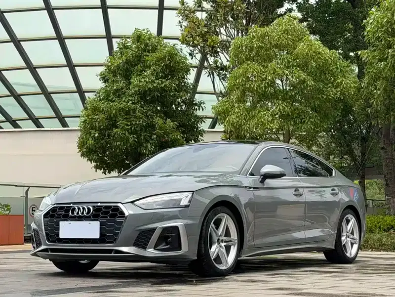 Audi A5 (Import)
