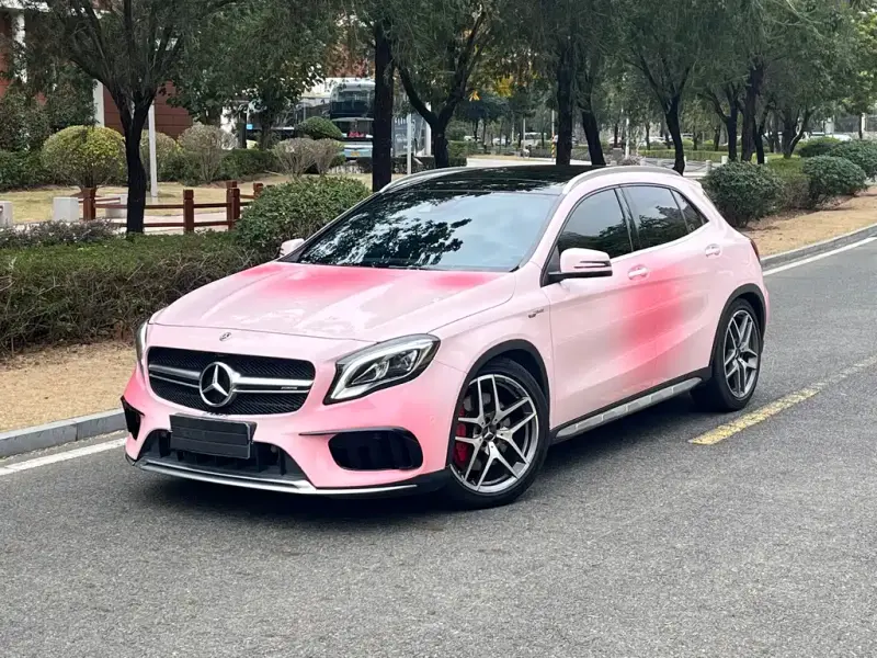 Mercedes-Benz GLA AMG