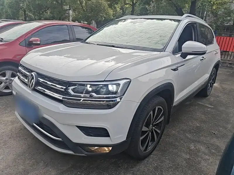 Volkswagen Tharu