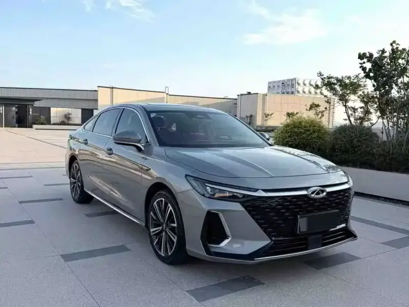 Chery Arrizo 8