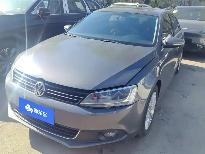 Volkswagen Sagitar