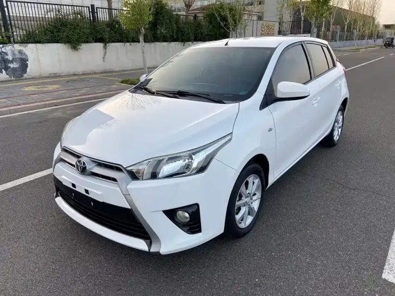 Toyota Yaris L
