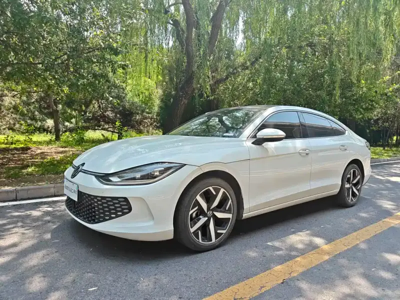 Volkswagen Lamando
