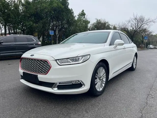 Ford Taurus