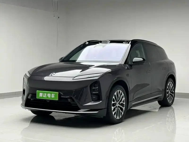 NIO ES6