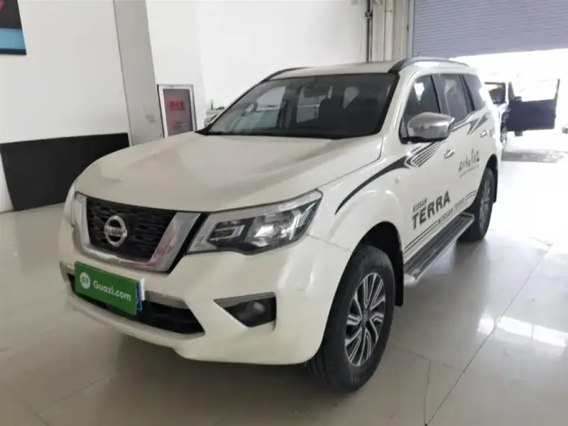 Nissan Terra