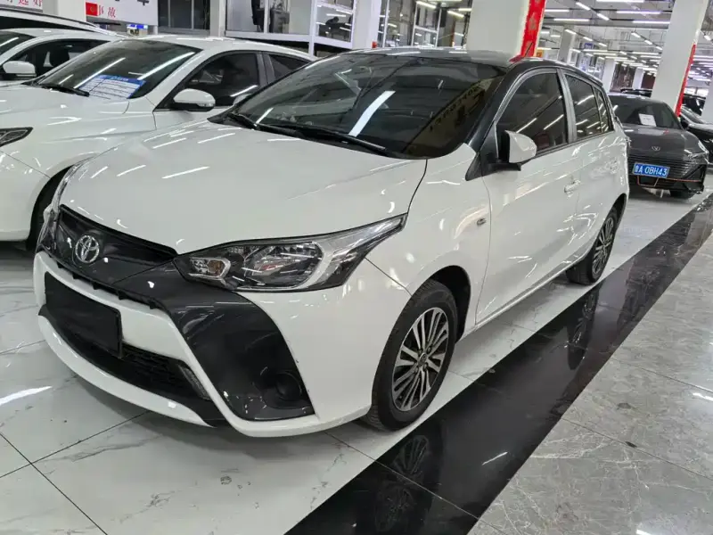 Toyota Yaris L