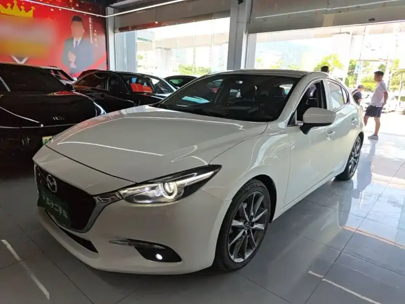 Mazda 3 Axela