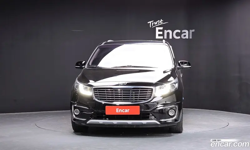 Kia Carnival (Canival)