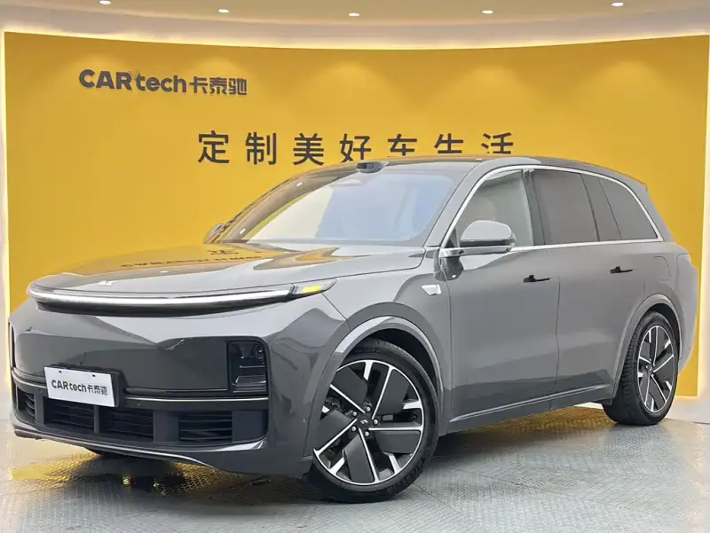 Li Auto L8