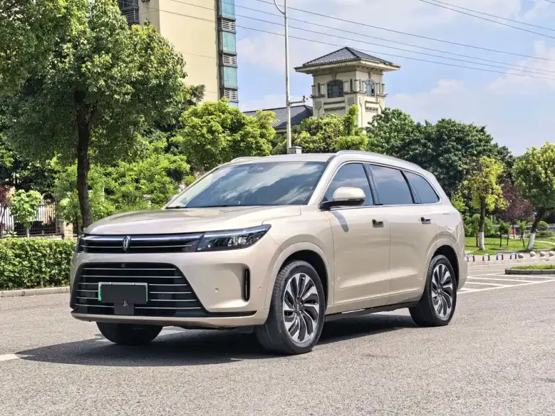 AITO M7