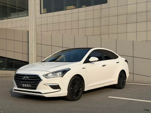 Hyundai Mistra