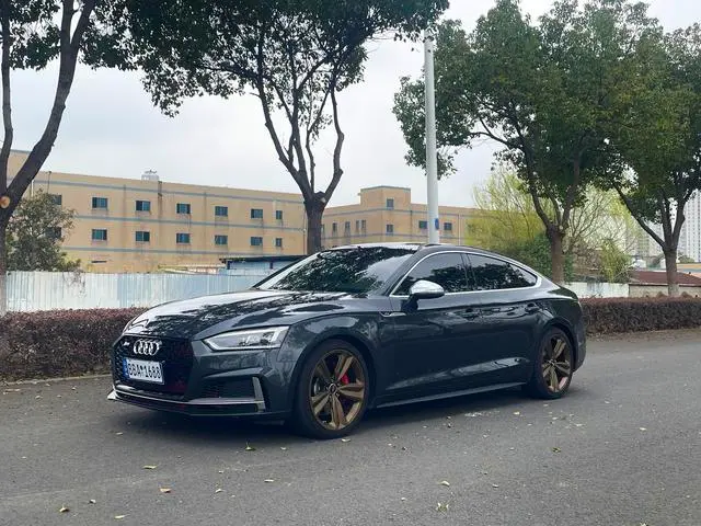 Audi S5