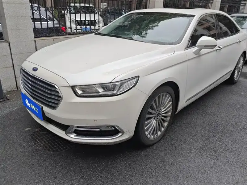 Ford Taurus