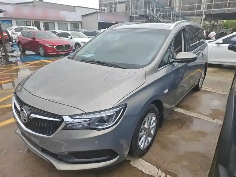 Buick GL6