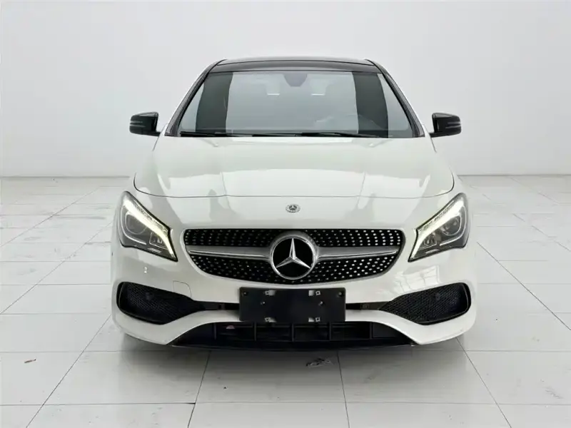 Mercedes-Benz CLA (Import)