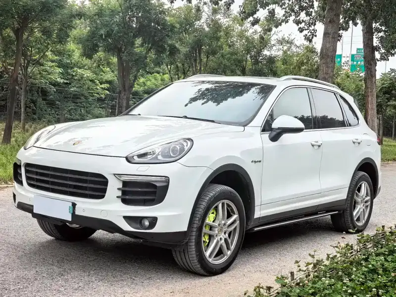 Porsche Cayenne Hybrid