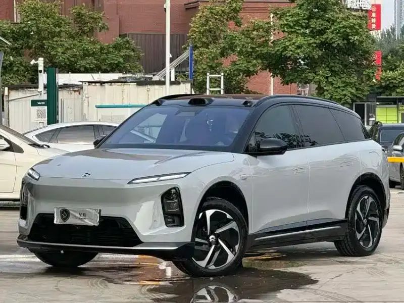 NIO ES6