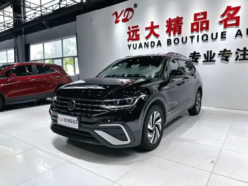 Volkswagen Tiguan L
