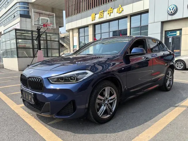 BMW X2