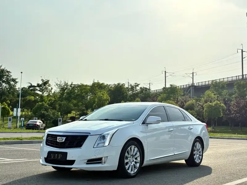 Cadillac XTS