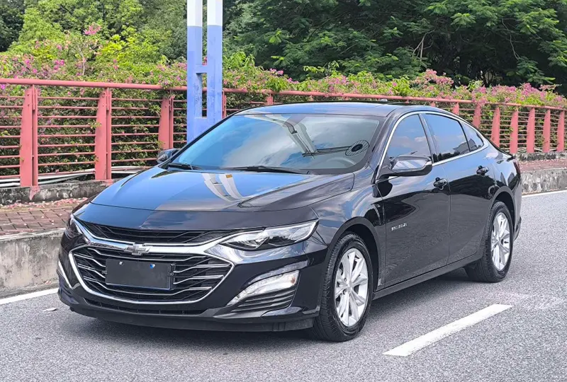 Chevrolet Malibu XL