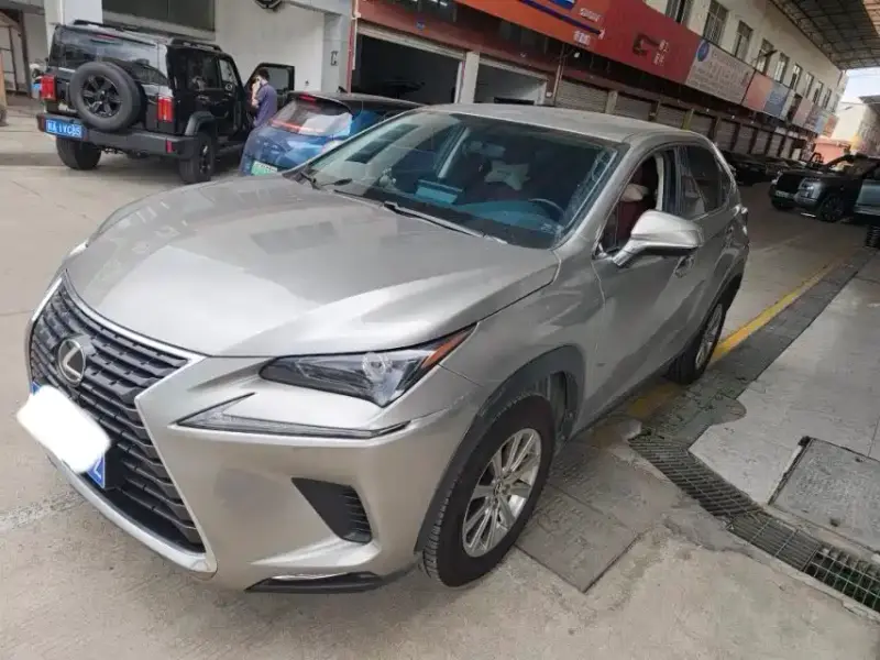 Lexus NX