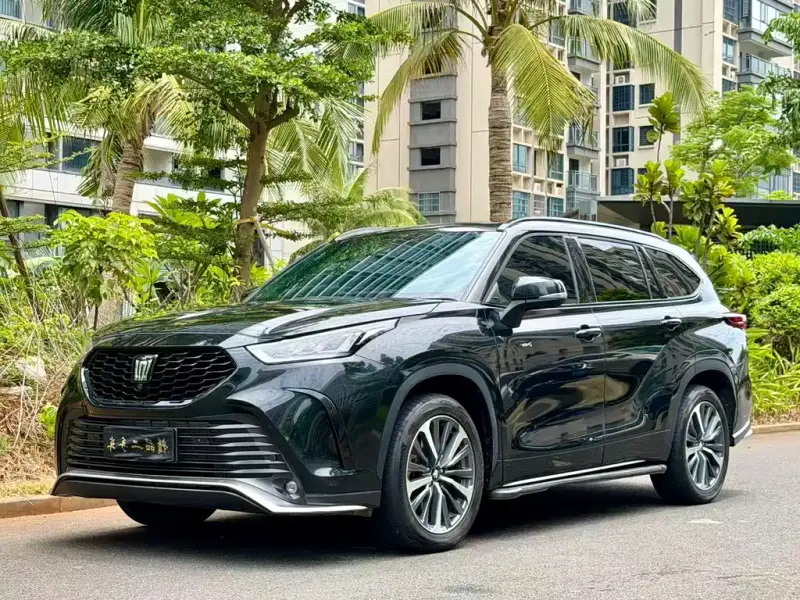 Toyota Crown Kluger
