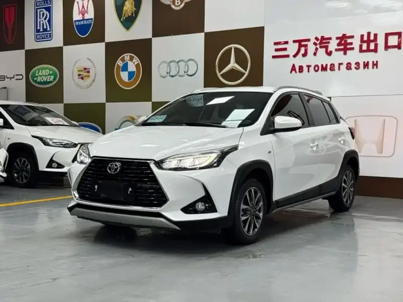 Toyota Yaris L