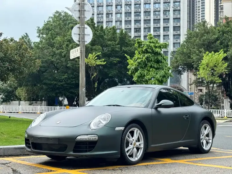 Porsche 911