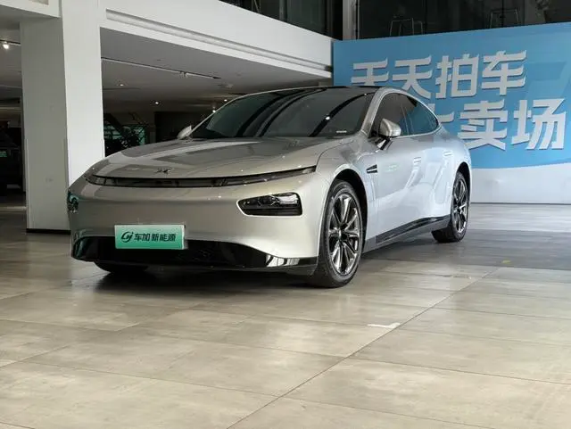 XPeng P7