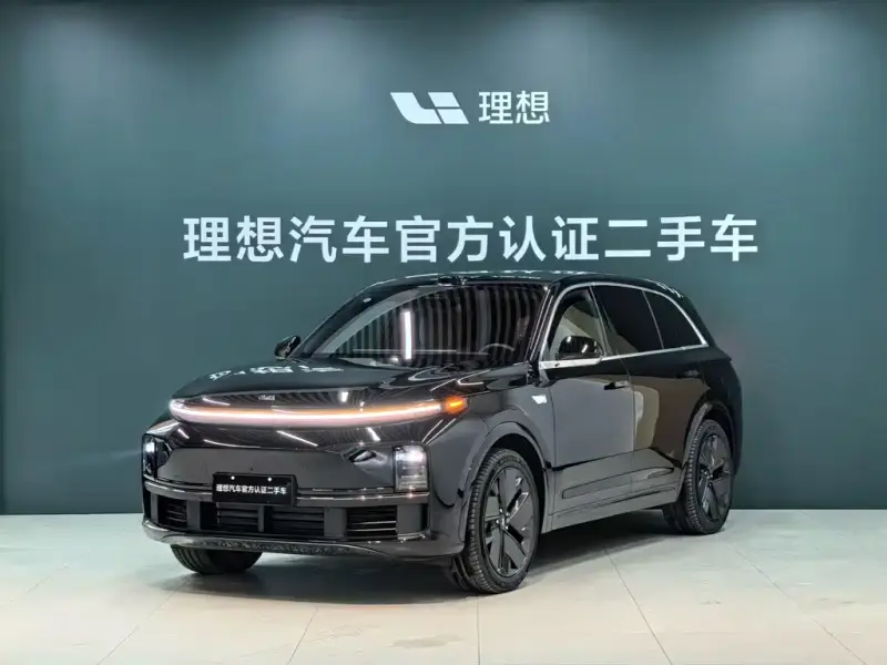 Li Auto L6