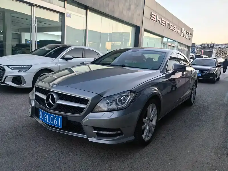 Mercedes-Benz CLS