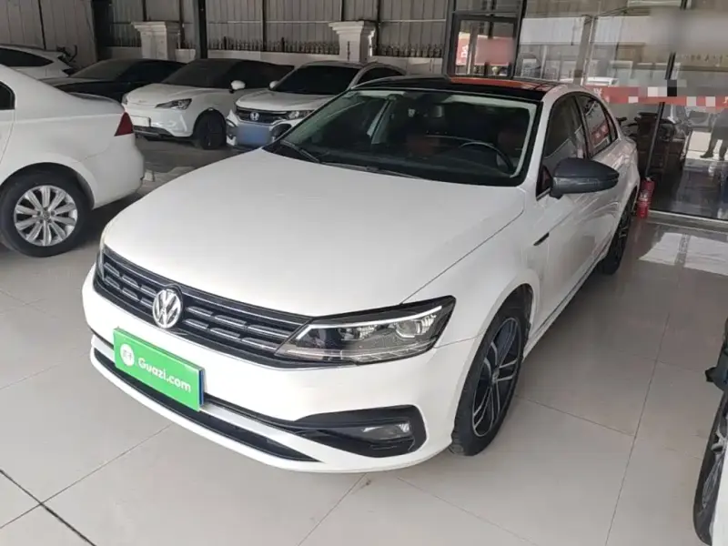 Volkswagen Lamando