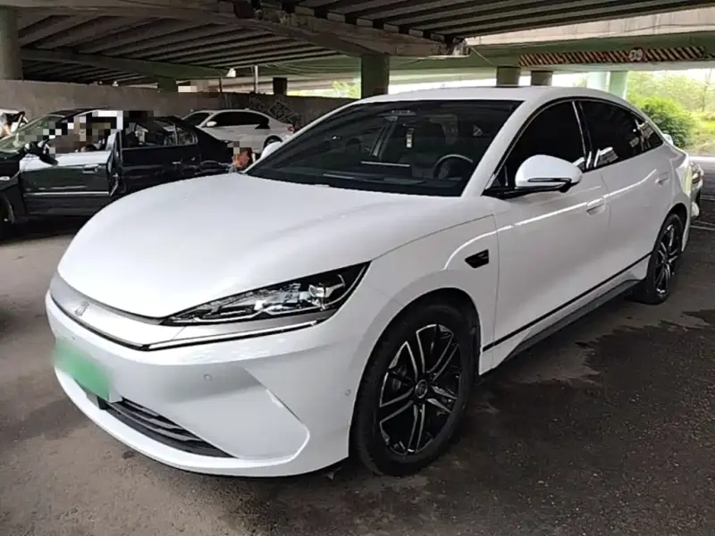 BYD Qin L