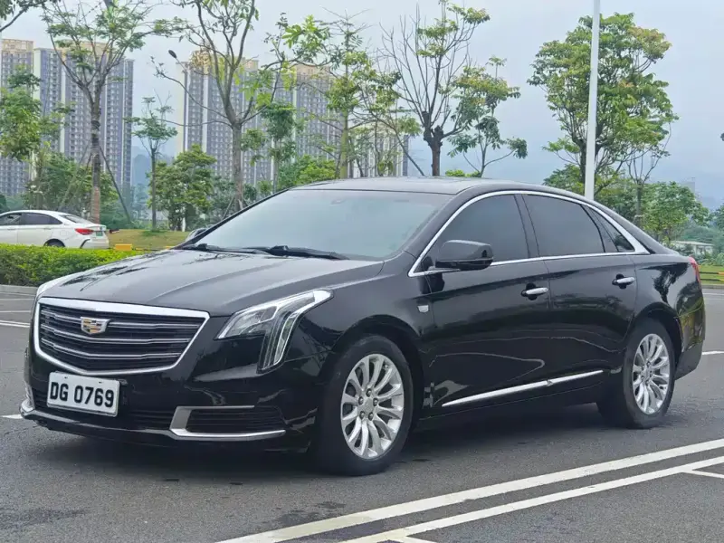 Cadillac XTS