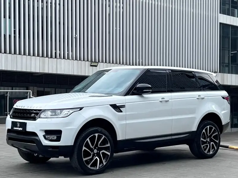 Land Rover Sport
