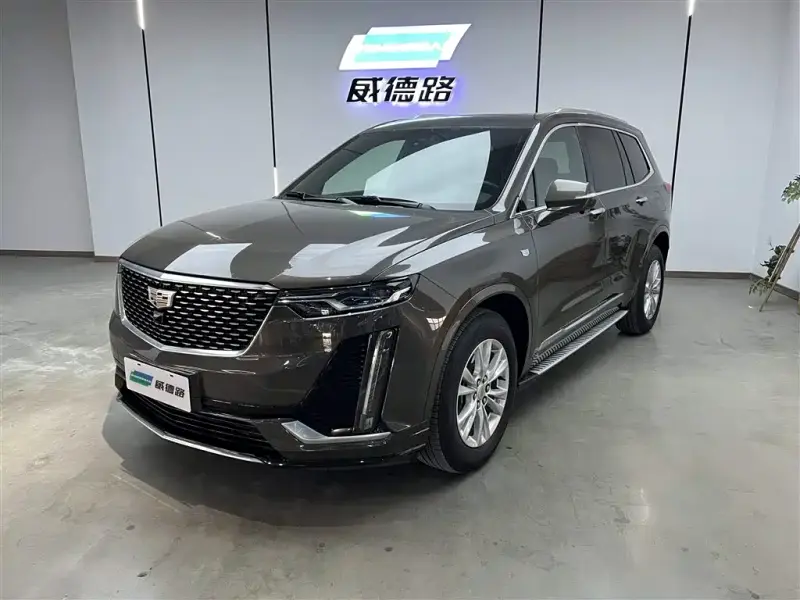 Cadillac XT6