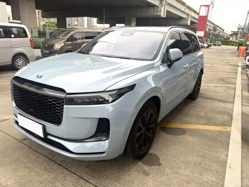 Li Auto ONE
