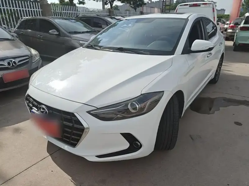 Hyundai Elantra