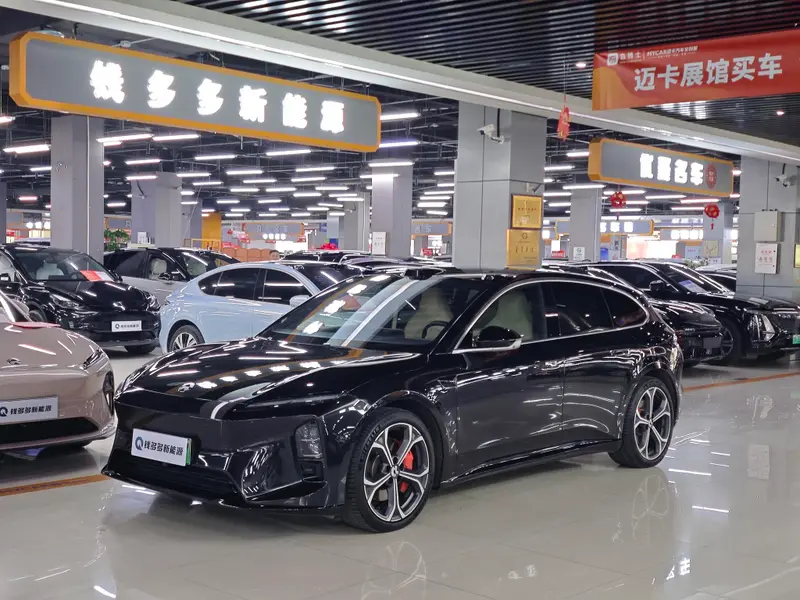 NIO ET5T