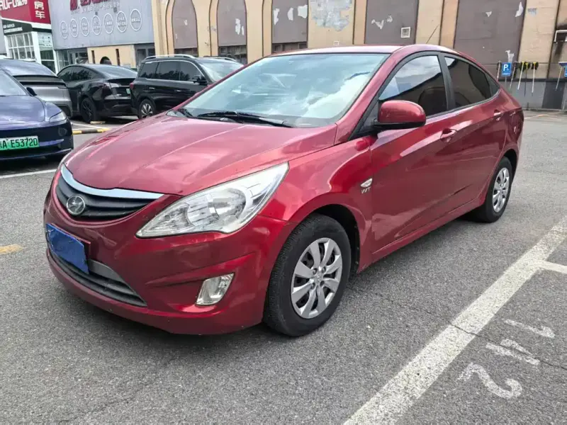 Hyundai Verna